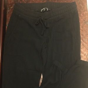 James Perse joggers pant.